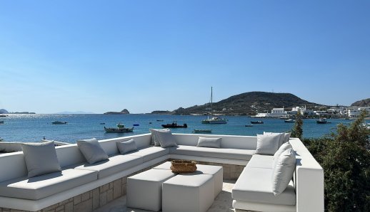 Milos AquaBliss Beachfront: Ένας καλοκαιρινός παράδεισος στην Πολλώνια της Μήλου
