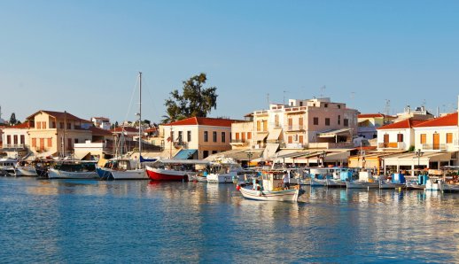 Πέρα από το Fistiki Fest: Η Αίγινα των αναμνήσεων και των κρυμμένων θησαυρών