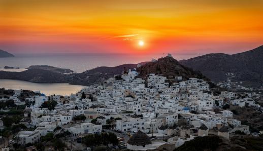 Η Ίος δεν είναι μόνο πάρτι: Μια unexpected γνωριμία με το πιο παρεξηγημένο νησί