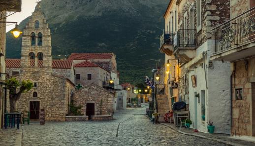 Αρεόπολη: Ταξίδι στην καρδιά της Μάνης