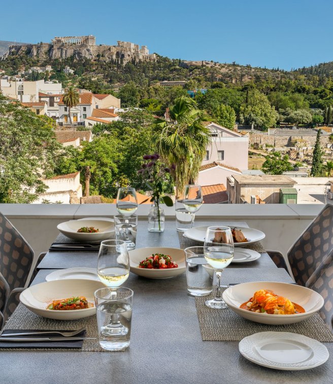 Γιορτάστε τον Άγιο Βαλεντίνο στα Athenaeum Hotels