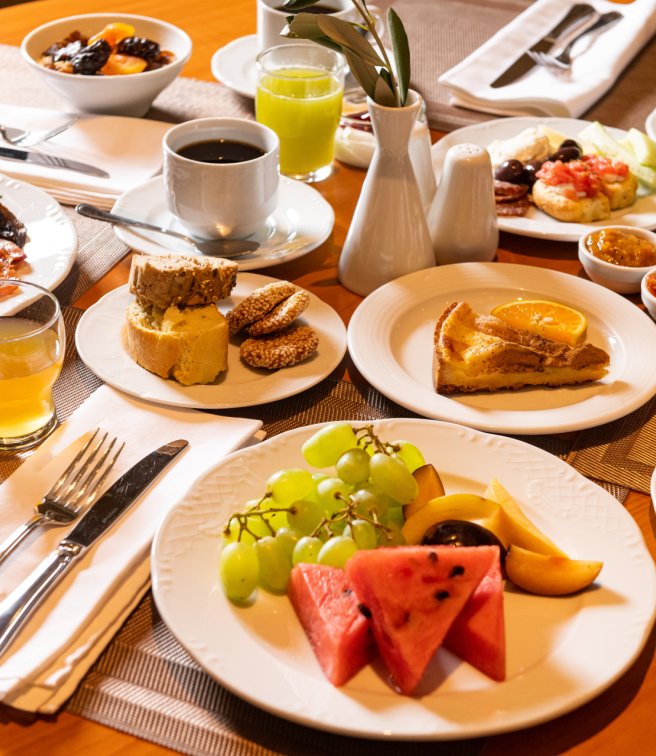 12 ξενοδοχεία με υπέροχο ελληνικό πρωινό