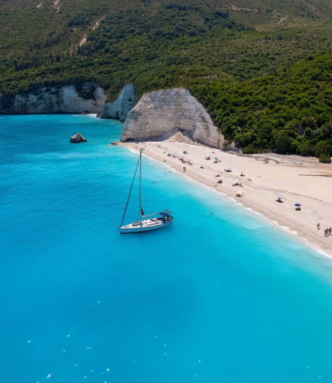 Η εξωτική και απομονωμένη παραλία του Ιονίου που βγήκε δεύτερη καλύτερη στον κόσμο