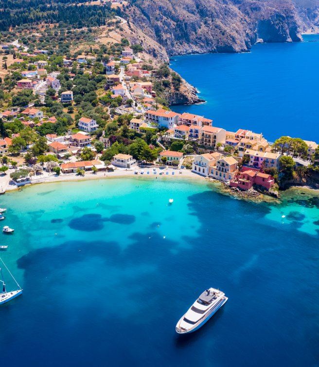 Δύο ελληνικά νησιά στα 7 καλύτερα της Μεσογείου για οικογενειακές διακοπές