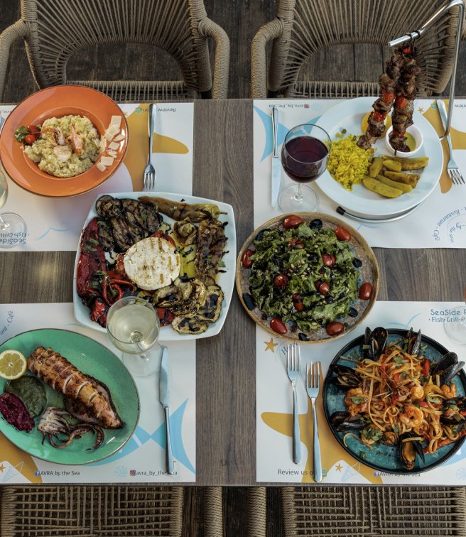 Avra By the Sea: Seafood flavors by the waves in Sithonia Halkidiki