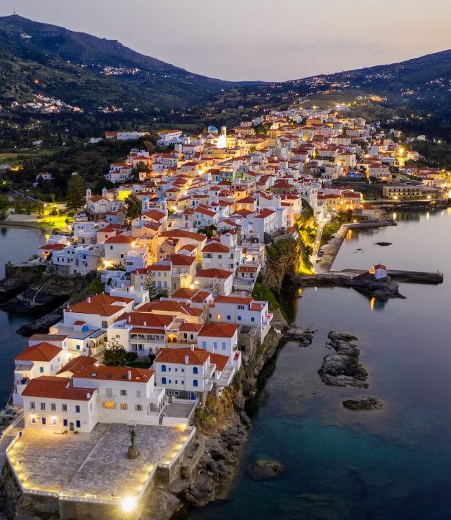 4 γραφικές κυκλαδίτικες Χώρες που αξίζει να επισκεφθείτε το φθινόπωρο