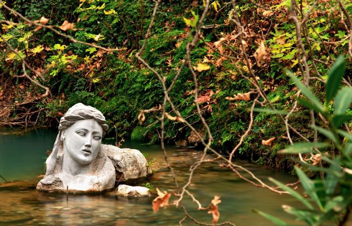 Έρκυνα: Ο μυθικός ποταμός με το μαγευτικό τοπίο δίπλα στην Αθήνα