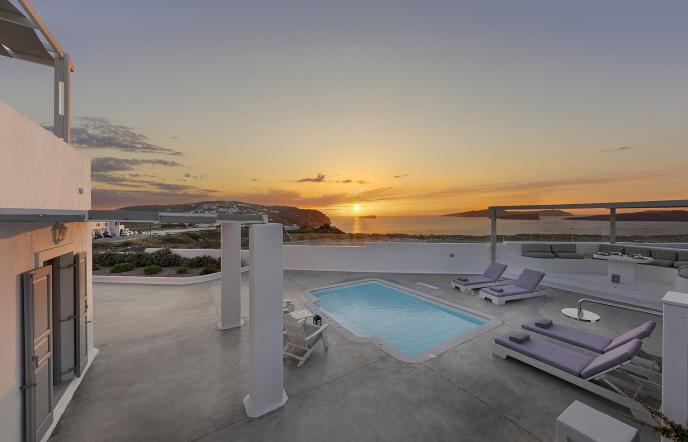 Hemera Holiday Home villa in Santorini: Ονειρεμένες διακοπές σε μια εντυπωσιακή κυκλαδίτικη βίλα