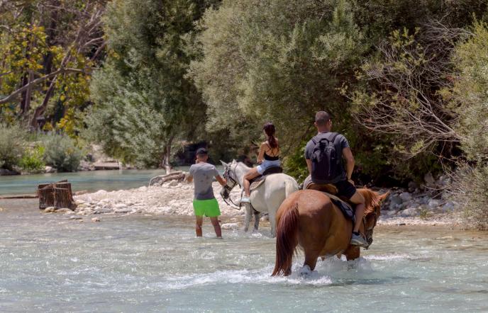 4 ποτάμια της Ελλάδας για εναλλακτικές αποδράσεις
