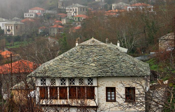 Άγιος Γεώργιος Νηλείας: Το ησυχαστήριο του Πηλίου με τη μαγευτική θέα