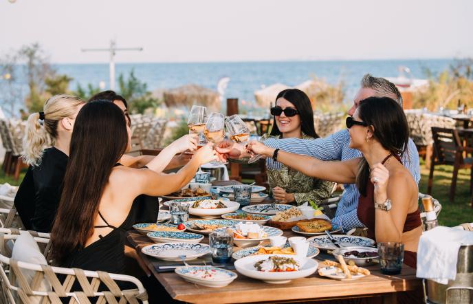 Eτοίμασε τις βαλίτσες σου και ζήσε μία αξέχαστη εμπειρία Πάσχα στα Brown Hotels