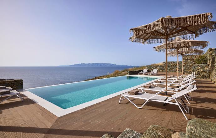 Ianemi Suites: Μαγευτική διαμονή στην Κύθνο