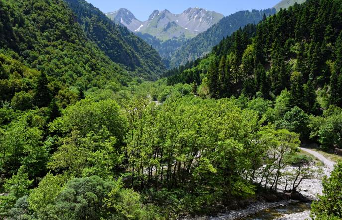 Το Lonely Planet προτείνει Άγραφα για διακοπές μακριά από τα πλήθη