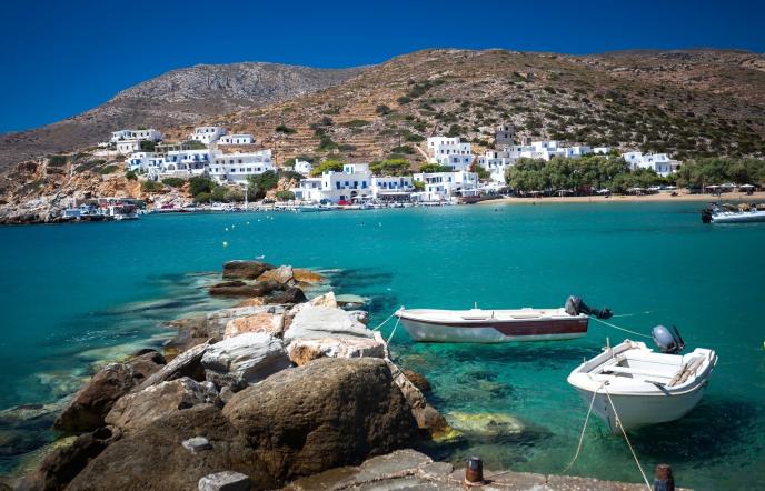 5 νησιά των Κυκλάδων στα οποία δεν χρειάζεστε αυτοκίνητο