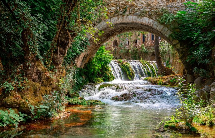 4 πασχαλινές μονοήμερες εκδρομές κοντά στην Αθήνα