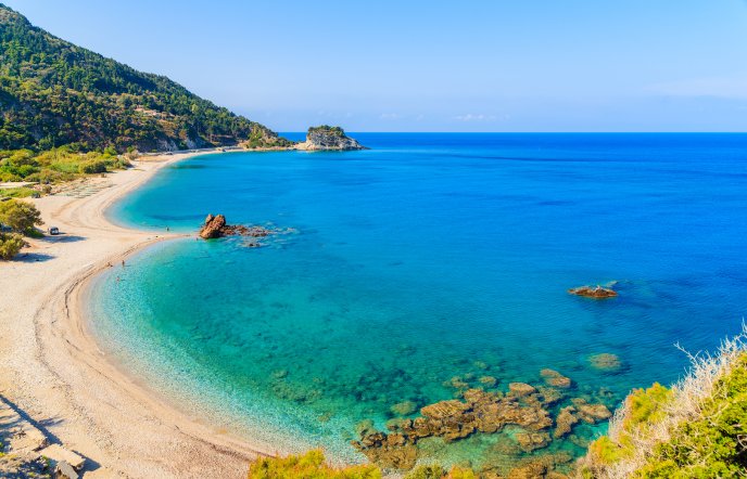 Η Σάμος στους προορισμούς με τις καλύτερες παραλίες της Ελλάδας