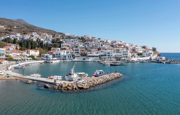 Κυκλάδες: 4 νησιά με φθηνά ακτοπλοϊκά εισιτήρια