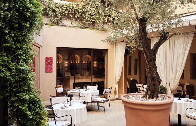 Patio: Aυλή υψηλής γαστρονομίας με αστέρι Michelin και farm-to-table φιλοσοφία