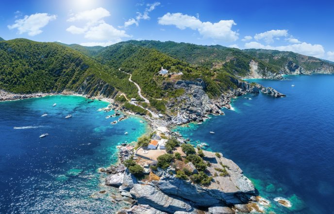 Η γαλλική Vogue «ανακαλύπτει» την εξωτική Σκόπελο