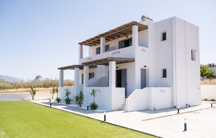 Filia Skyros: Μια μποέμ απόδραση στο απέραντο γαλάζιο του Αιγαίου