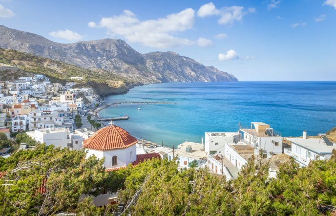 Το ήρεμο νησί του Αιγαίου που θεωρείται ένας από τους πιο ανερχόμενους ευρωπαϊκούς προορισμούς