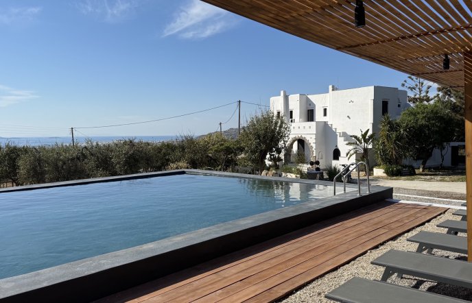 Villa Agrabely & Suites: Ζήστε την αυθεντική φιλοξενία στην καρδιά της Νάξου