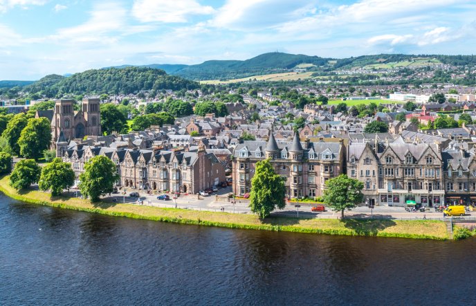 Ινβερνές: Ταξιδέψαμε στην πόλη που βρίσκεται κοντά στη θρυλική λίμνη Λοχ Νες