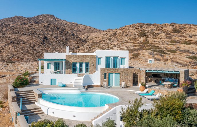 Magganari View: Απόδραση σε μια από τις πιο εκπληκτικές τοποθεσίες της Ίου