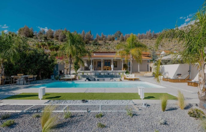 Blue Topaz Collection: An unforgettable stay in Nafplio