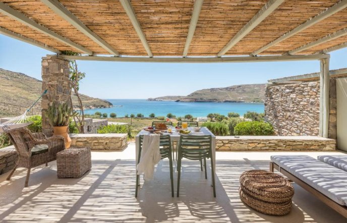 Serifos Dream Houses: Χαλαρωτικές διακοπές στη μαγευτική παραλία Γάνεμα