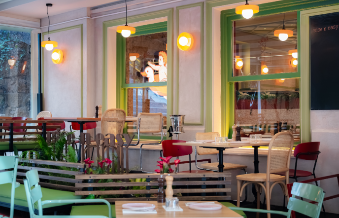 Nice n Easy Gastro Tavern: Η σύγχρονη ελληνική γαστρονομία στο πιο relaxing spot στο Κολωνάκι