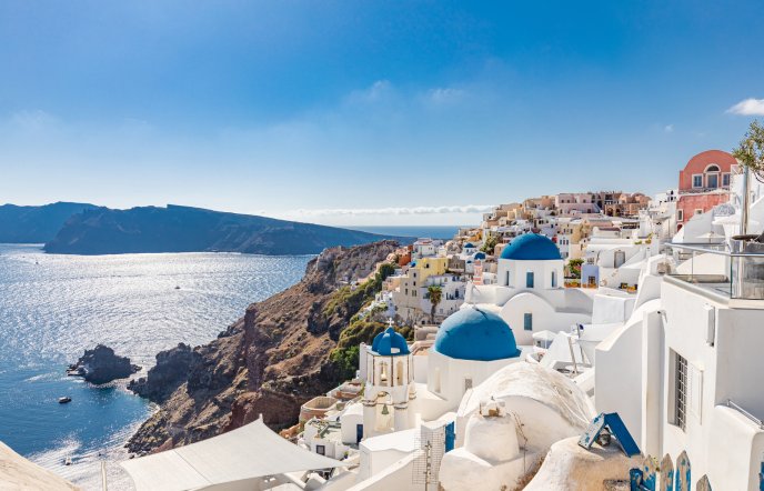 Σαντορίνη: Οδηγός Διακοπών - Οι παραλίες, το φαγητό και τα αξιοθέατα