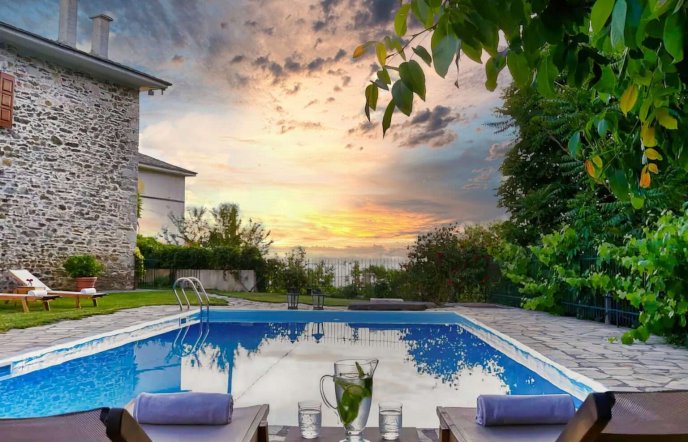 Triantafyllies Guesthouse: Authentic Pelion hospitality in Portaria