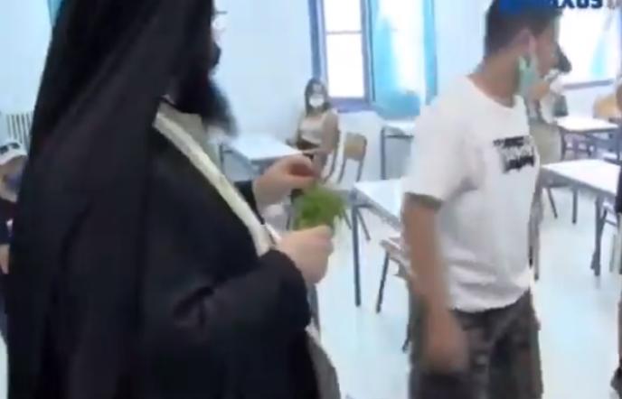 Ύμνοι CNN για το κατάφυτο ελληνικό νησί που προσφέρει καλή ζωή [εικόνες]