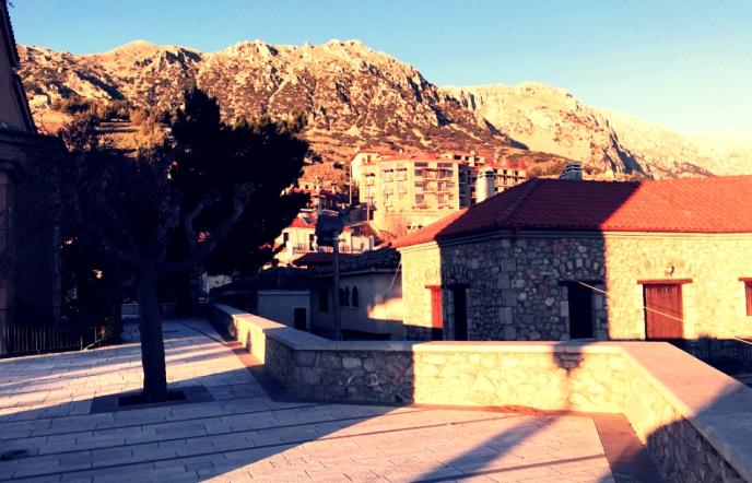 Τα «μυστικά» της Αράχωβας, ένα τριήμερο υπόθεση – Πού να πας, τι να δεις (pics)