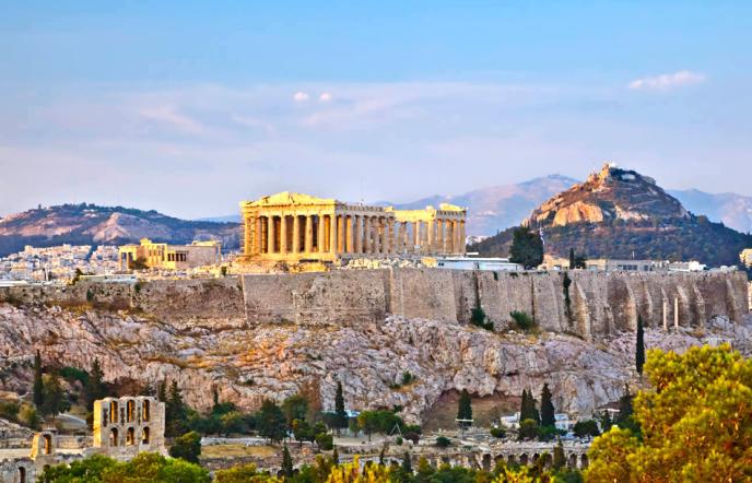 Η Αθήνα κερδίζει τις εντυπώσεις! Στα 17 καλύτερα μέρη του κόσμου για ταξίδια
