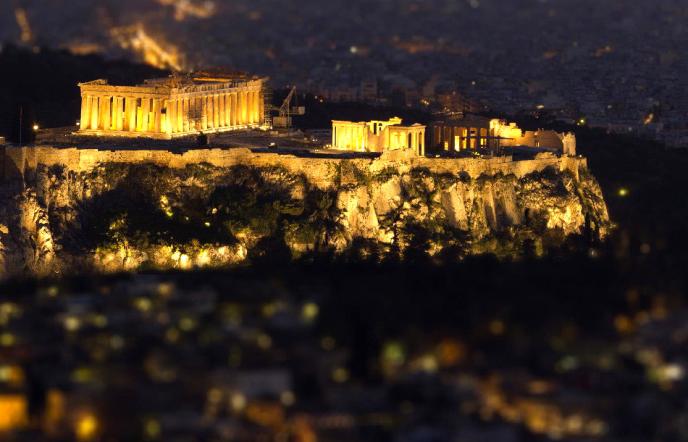 Η Αθήνα τραβά και πάλι τα βλέμματα! Η New York Times τη συγκαταλέγει στους 52 καυτούς προορισμούς για το 2017