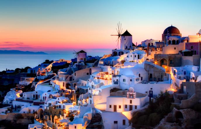 Η Σαντορίνη είναι το ωραιότερο νησί στον κόσμο (pics)