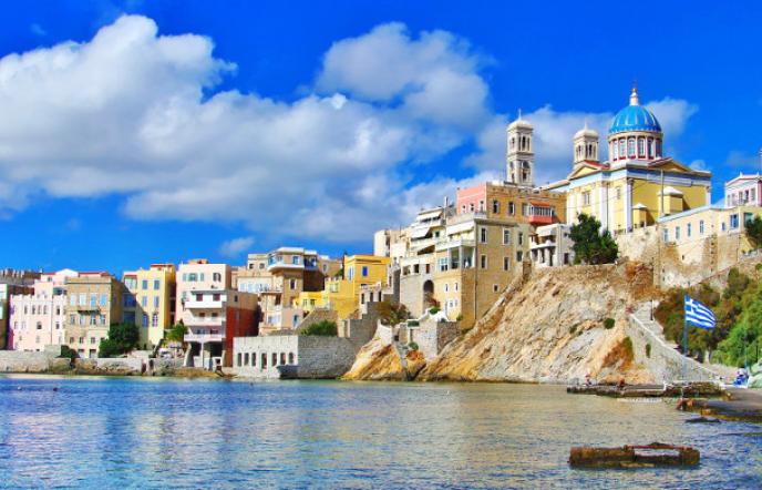 Πέντε μέρη για να αποχαιρετίσετε το καλοκαιράκι (pics)