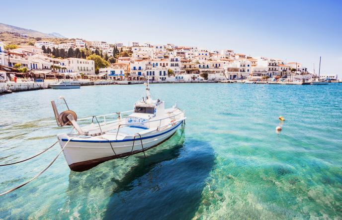 Άνδρος: Διακοπές στην αυλή του παραδείσου