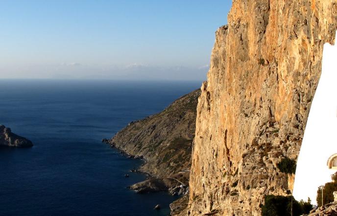 Έξι νησιά για θρησκευτικό τουρισμό
