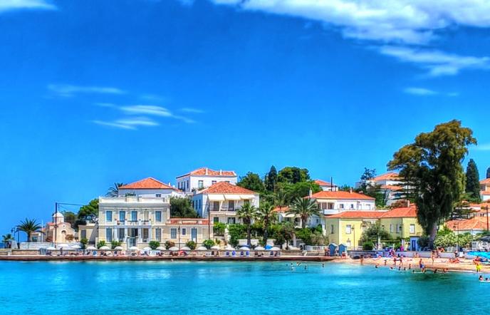 Πέντε νησιά για αποδράσεις του σαββατοκύριακου