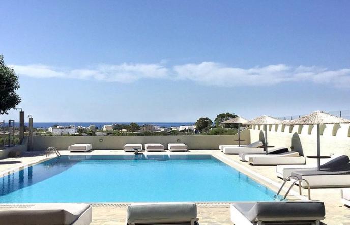 Thera Mare Resort & Spa: Μοναδική εμπειρία χαλάρωσης στη Σαντορίνη