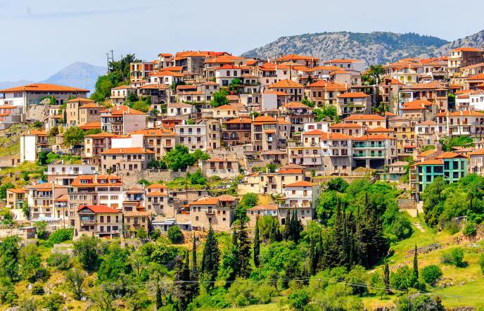 Η Αράχωβα εγκαινιάζει τις χειμερινές διακοπές!