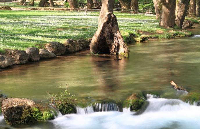 Νάουσα: Μεθυστική απόδραση στη σκιά του Βερμίου