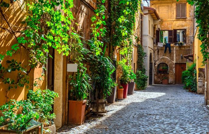 Βόλτα στις πιο γραφικές γειτονιές της Ρώμης