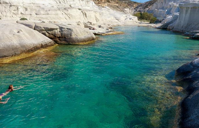 Δύο από τις ωραιότερες φυσικές πισίνες της Ευρώπης βρίσκονται στην Ελλάδα (pics)