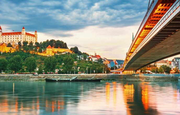 Μπρατισλάβα: Μια πόλη-έκπληξη στις όχθες του Δούναβη