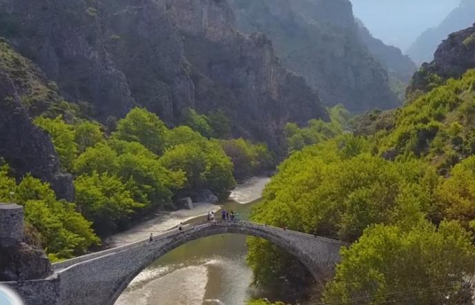 «Μένουμε Σπίτι»: Οι ομορφιές της Ελλάδας σε 4 λεπτά