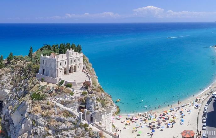 Φωτογραφικό ταξίδι σε 12 μυστικές γωνιές της Ιταλίας